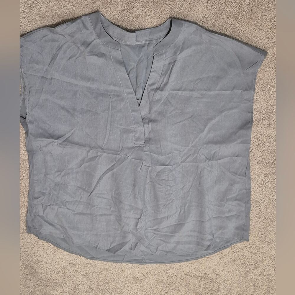 NWOT | Gray Top | XXL